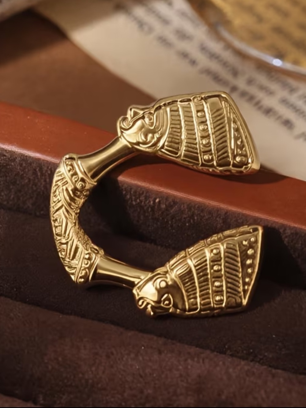 Brooch Gold Tone Egyptian style
